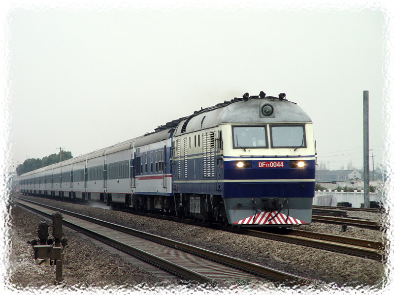 DF11 0044.jpg